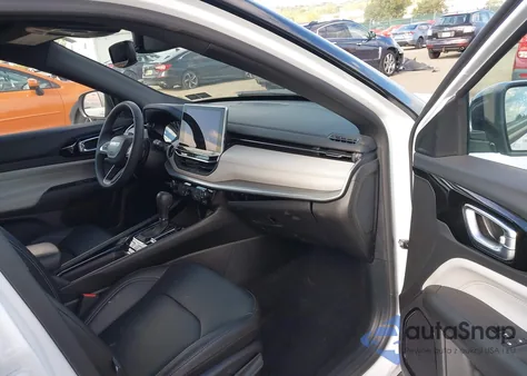 2025 Jeep Compass Limited 4X4 from USA, damaged, VIN 3C4NJDCN8ST555673